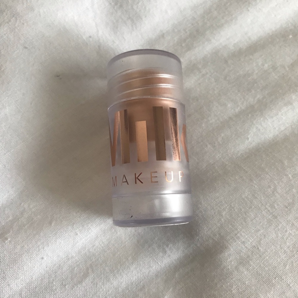 Milk makeup luminous blur stick
